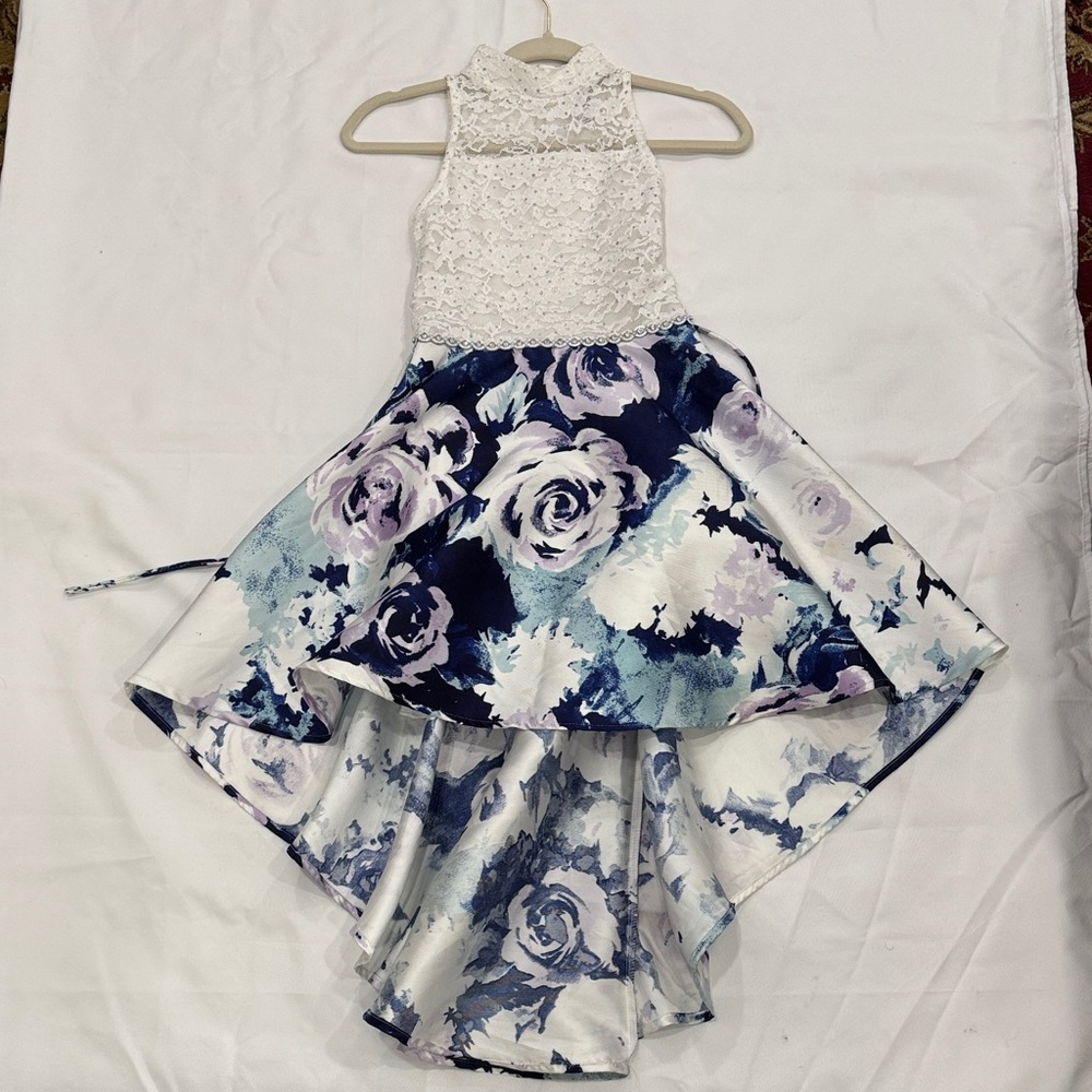 Lace Halter Floral High-Low Dress in White and Navy